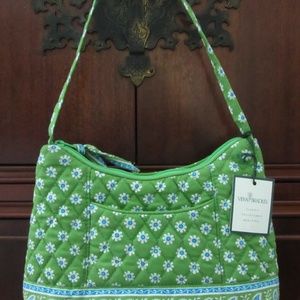 NWT Vera Bradley Apple Green Daisy Quilted Bag